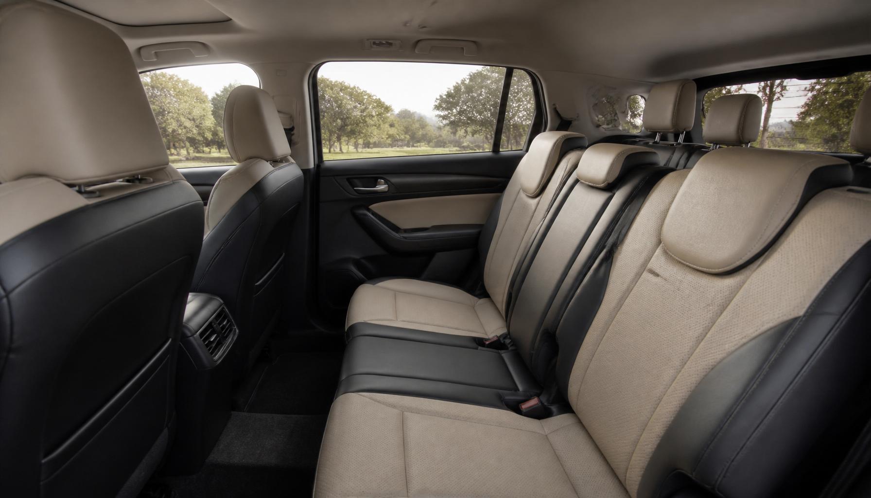 Isuzu MU-X view 7